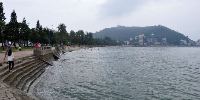 Giải[-]tỏa[-]ghe[-]cá[-]ở[-]Bãi[-]Trước,[-]Vũng[-]Tàu[-]đẹp[-]tự[-]nhiên